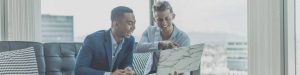 5 ways to make customers fall inlove with your bussiness boys smiiling image